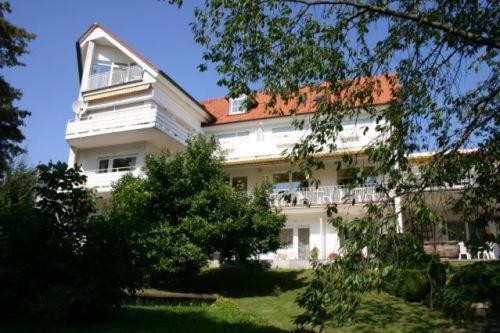 Hotel Cafe Talblick Vielbrunn Exterior photo